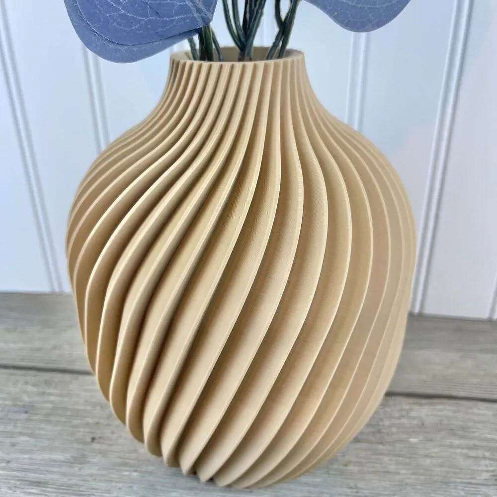Unique Spiral Modern Flower Vase, The Kivan Vase, Plant Lover